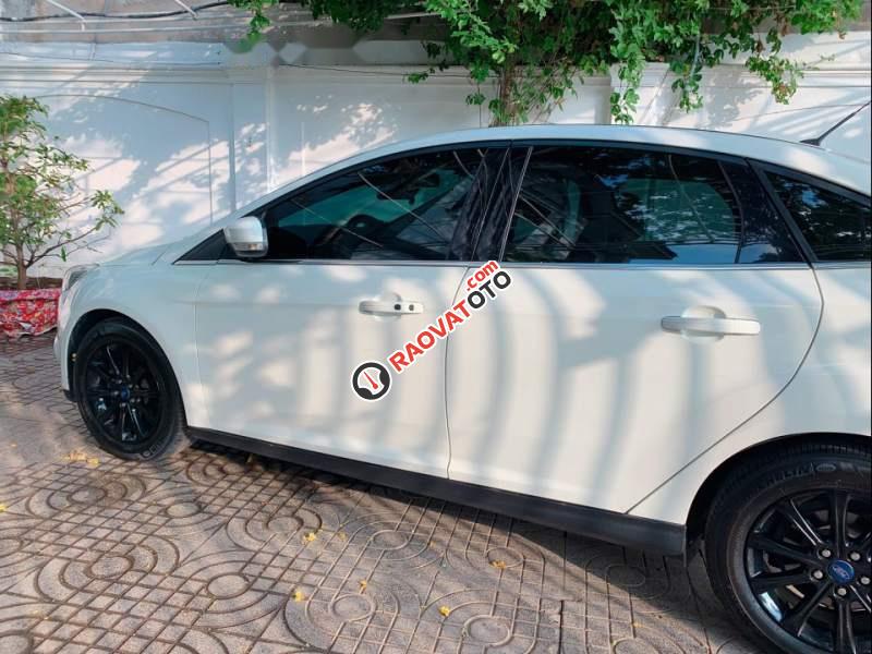 Cần bán xe Ford Focus đời 2014 bản Titanium, full option, đăng ký chính chủ 1 đời duy nhất, xe nữ chạy-4