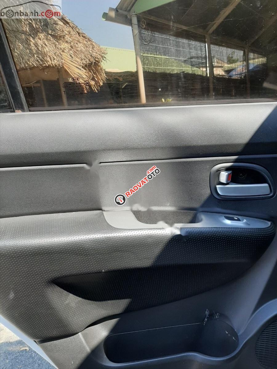 Bán xe Kia Carens LX 2010, màu trắng, giá tốt-0