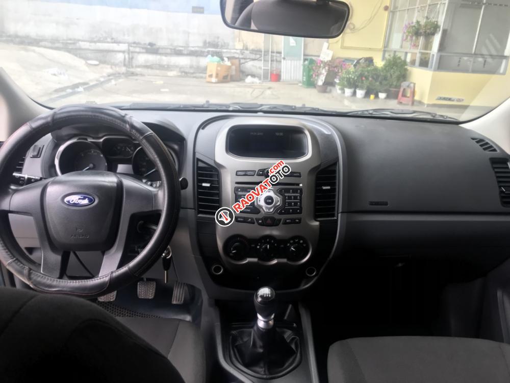 Bán xe Ford Ranger XLS MT 2014, màu xanh, xe nhập, giá chỉ 445 triệu-3