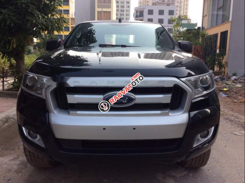 Cần bán gấp Ford Ranger XLS 4x2 AT đời 2017, 600tr-2
