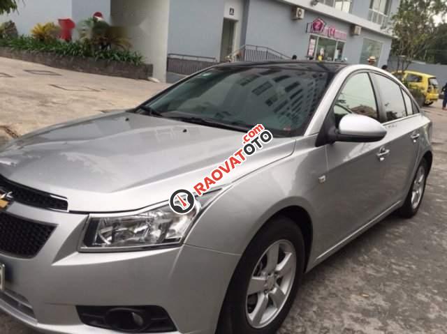 Bán Chevrolet Cruze màu bạc, nhập nguyên chiếc, bản Full đầy đủ chính chủ 1 đời-0