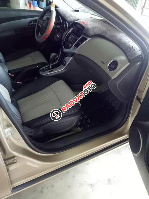 Bán xe Chevrolet Cruze LTZ sản xuất năm 2010, màu vàng, xe đẹp-4