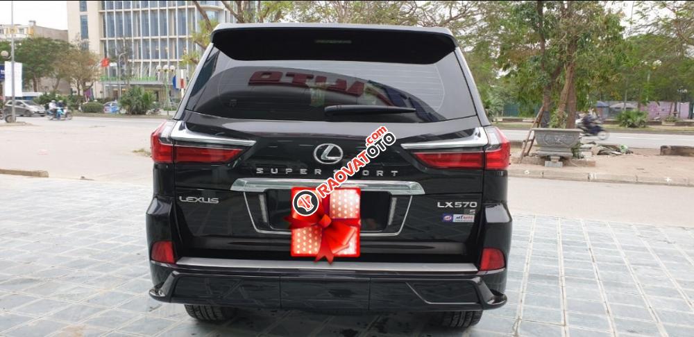 Bán Lexus LX 570S Supper Sport SX 2018 tên công ty, odo zin 3000km -6