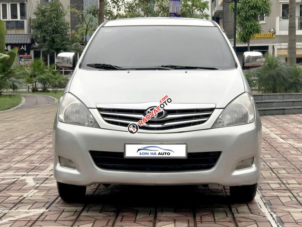 Bán Toyota Innova 2.0 V đời 2009, màu bạc, giá chỉ 408 triệu - LH: 0933.68.1972-0