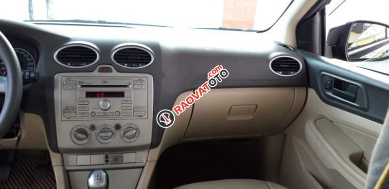 Cần bán lại xe Ford Focus 1.8MT đời 2011, màu đen số sàn-4