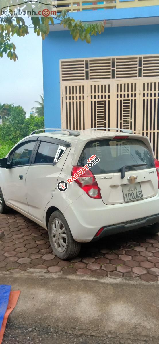Bán Chevrolet Spark LT 1.0 MT năm sản xuất 2014, màu trắng-1