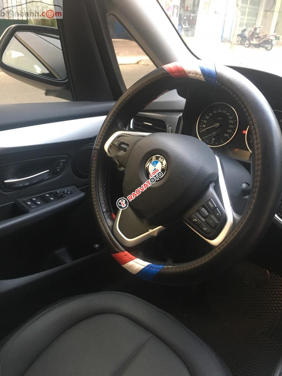 Bán BMW 2 Series 218i năm sản xuất 2017, màu trắng, xe nhập-2