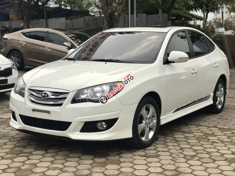 Bán ô tô Hyundai Avante năm 2015 màu trắng, 460 triệu-1