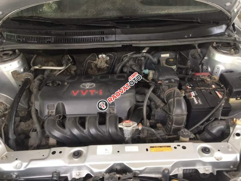 Cần bán xe Toyota Vios MT năm 2005, màu bạc, bao đâm đụng, ngập nước, máy zin 100%-4