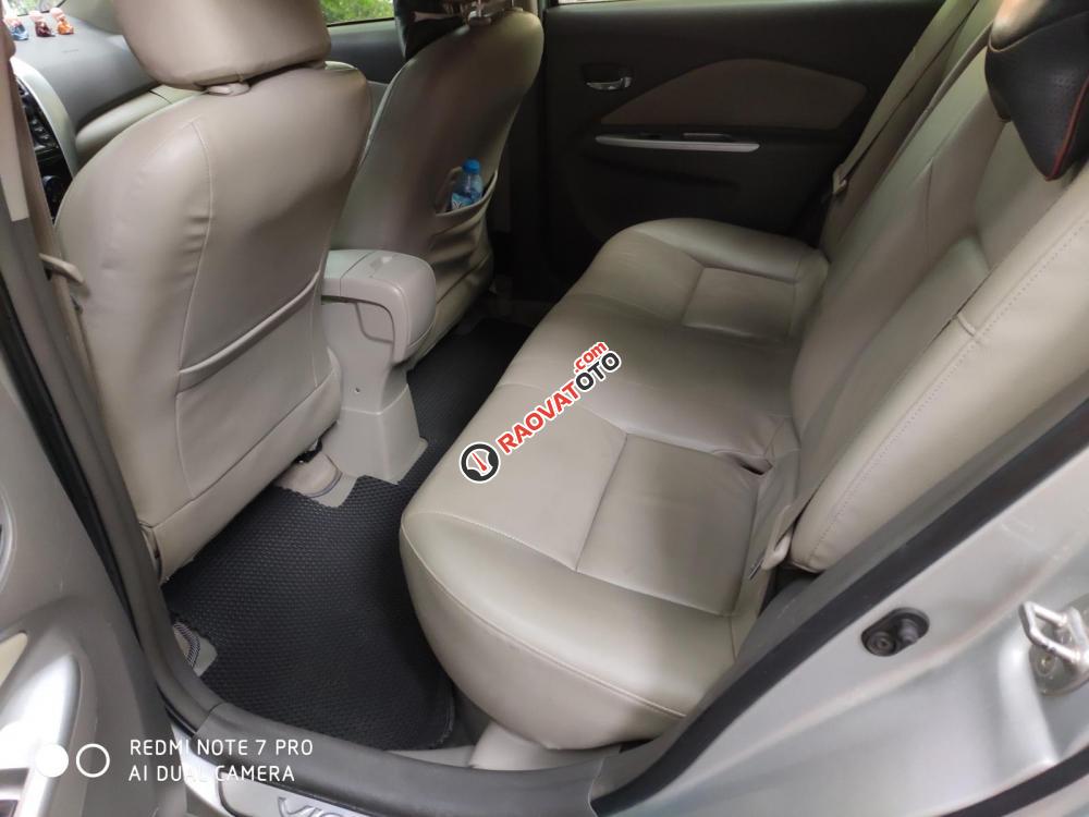 Bán Toyota Vios 1.5 G đời 2011, màu bạc-5