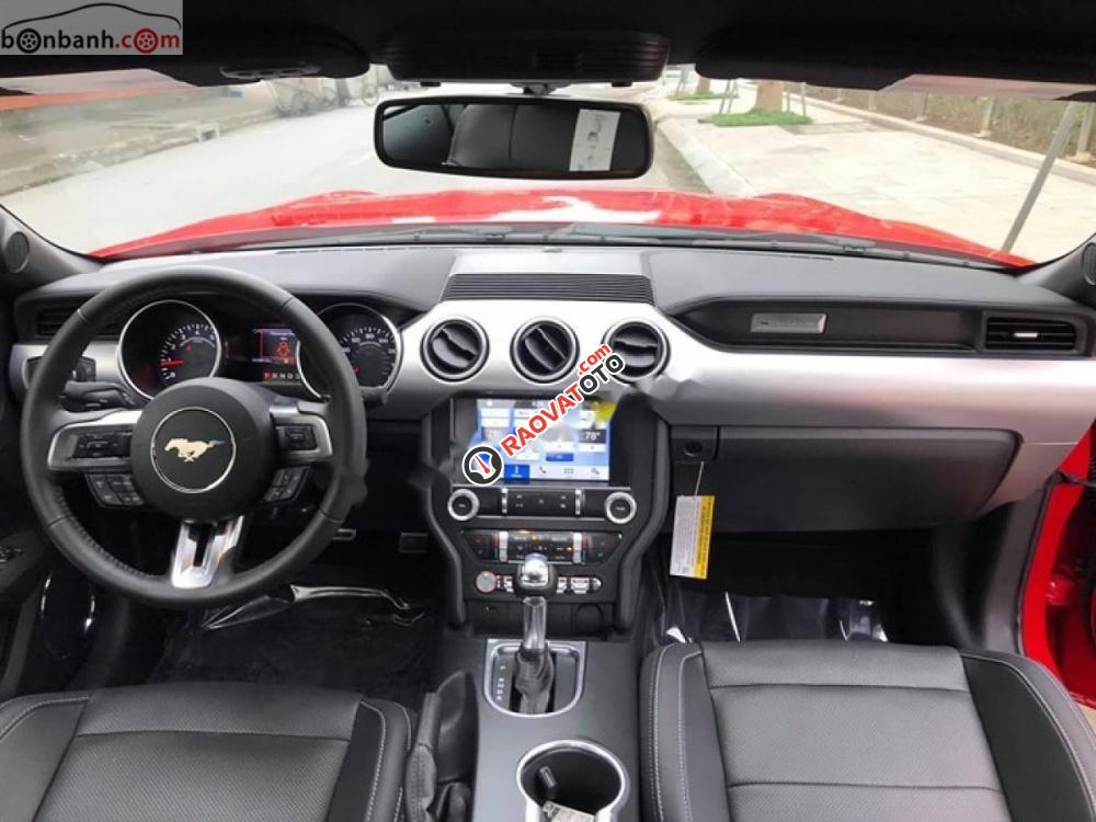 Bán xe Ford Mustang 2.3 EcoBoost Fastback sản xuất 2019, màu đỏ, nhập khẩu nguyên chiếc-1