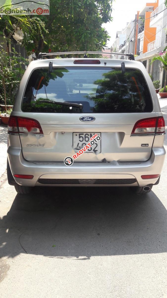 Bán Ford Escape sx 2009, màu bạc số tự động, giá tốt-1