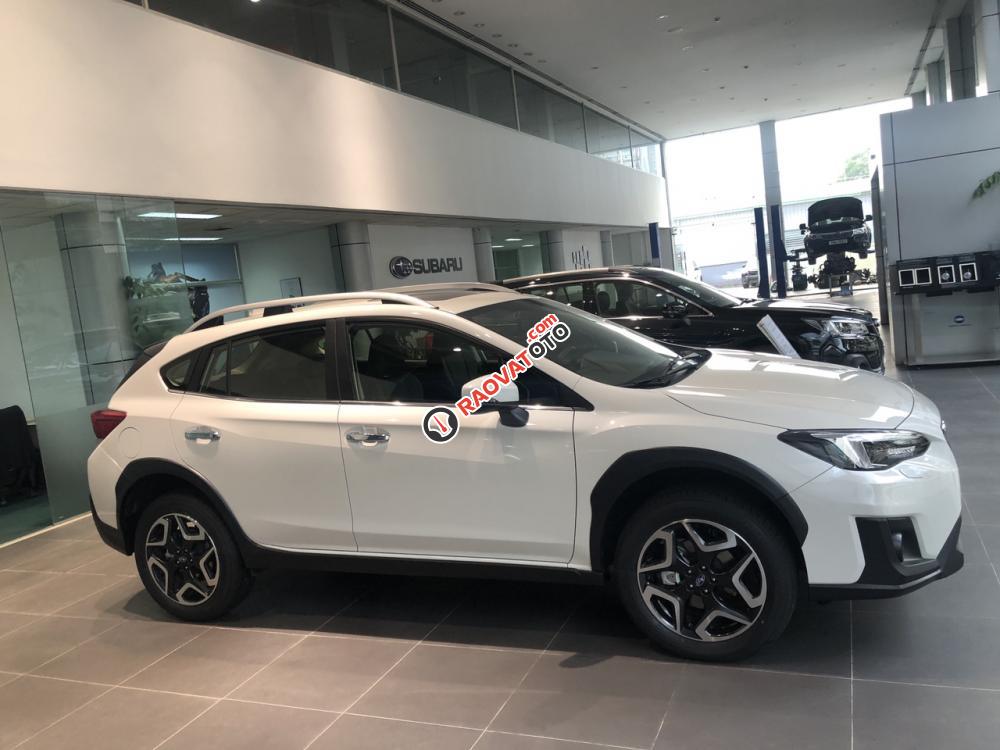 Cần bán Subaru XV 2.0i-S EyeSight sản xuất 2018, màu trắng, xe nhập-6