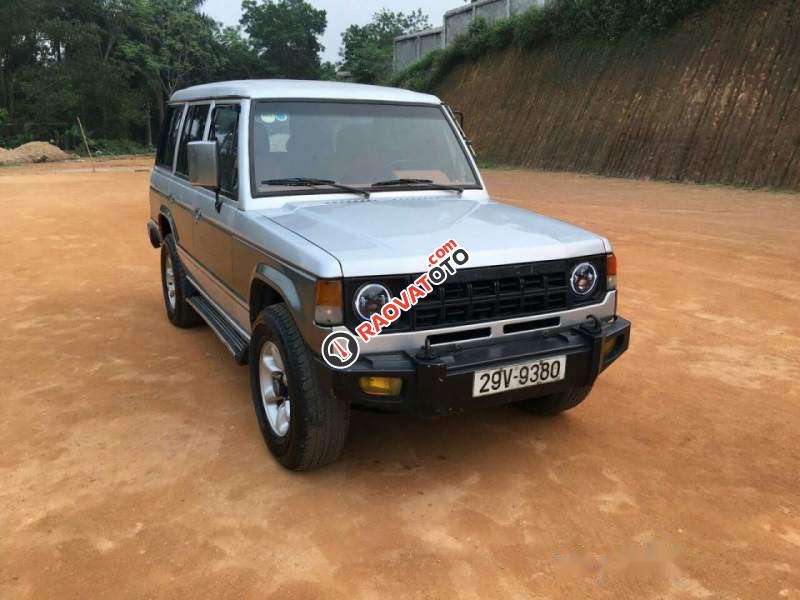 Cần bán xe Hyundai Galloper năm 1995, màu trắng, nhập khẩu, giá tốt-3