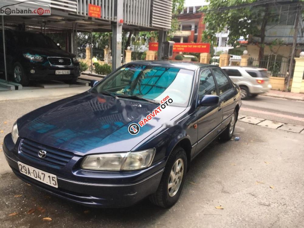 Bán lại xe Camry đời 1998 số sàn 2.2 GLI, xe ít đi lại giữ gìn không lỗi hay va chạm gì-3