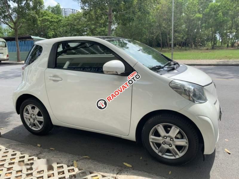 Bán ô tô Toyota IQ sản xuất năm 2010, màu trắng, nhập khẩu nguyên chiếc-0