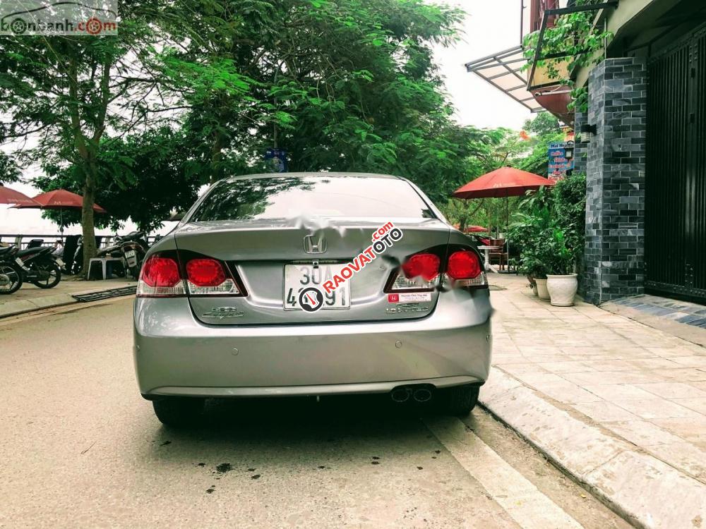 Bán Honda Civic 1.8 đời 2007, màu bạc chính chủ giá cạnh tranh-2