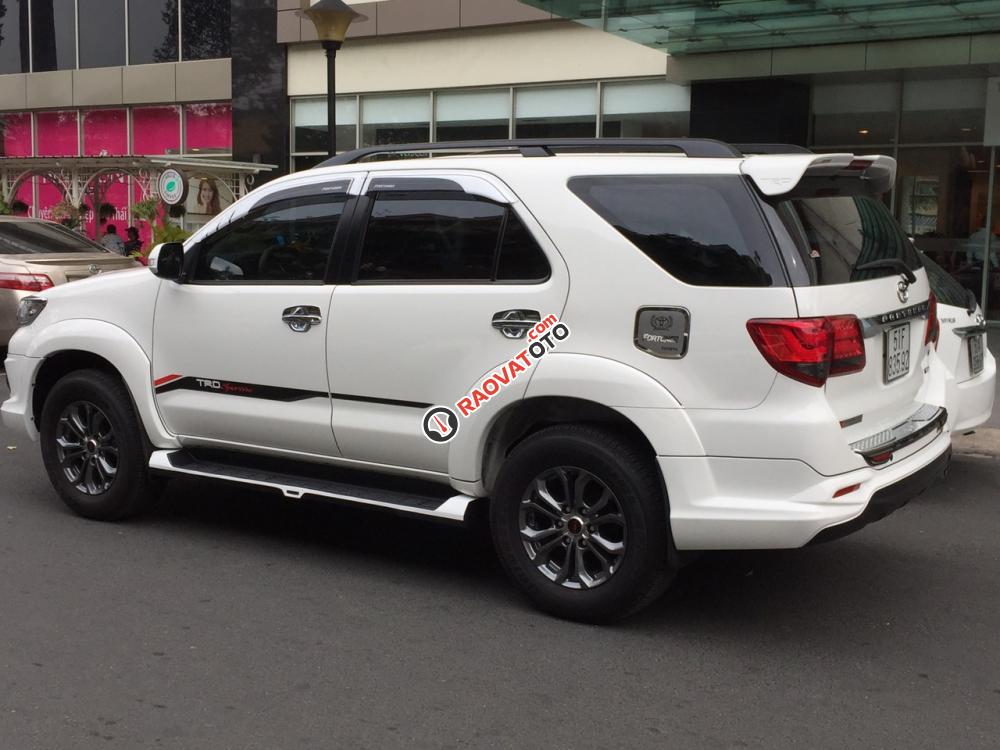 Đi nước ngoài cần bán xe gấp Toyota Fortuner G năm sản xuất 2016, màu trắng-3