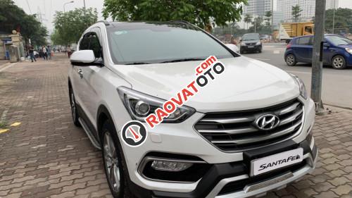 Bán xe Hyundai Santa Fe 2.2 AT 2017, màu trắng-6