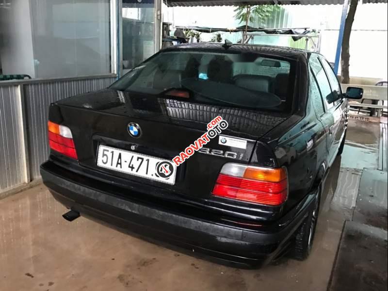 Bán ô tô BMW 3 Series 320i đời 1997, màu đen, xe nhập, 140 triệu-0