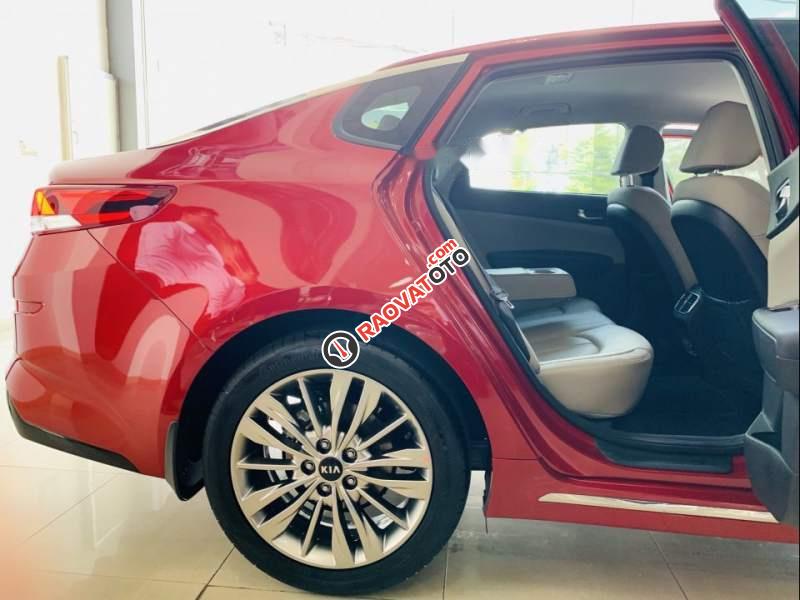 Bán xe Kia Optima đời 2019, màu đỏ, giá chỉ 789 triệu-1
