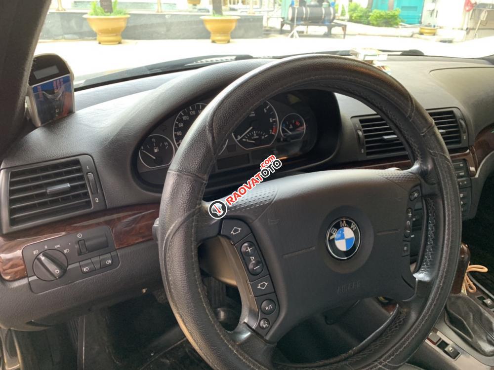 Bán xe BMW 325i sản xuất năm 2005, màu đen, xe nhập, 265tr-1