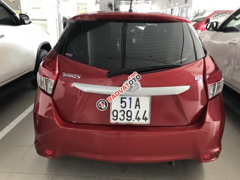 Bán Toyota Yaris E 2014, màu đỏ, nhập khẩu -4