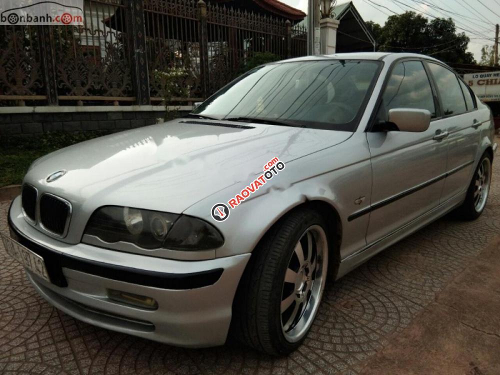 Cần bán gấp BMW 3 Series năm sản xuất 2001, màu bạc, xe nhập  -2
