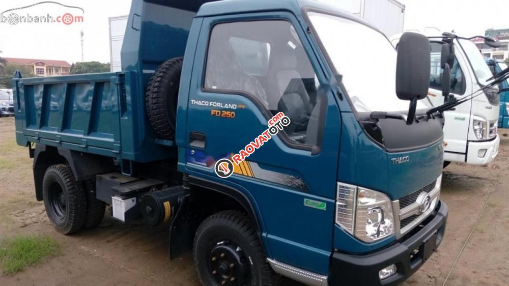 Bán ô tô Thaco Forland FD250 đời 2018, màu xanh lam, giá 304tr-1