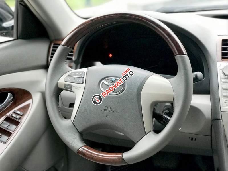 Bán Toyota Camry LE sản xuất 2010, màu đen, nhập khẩu-4