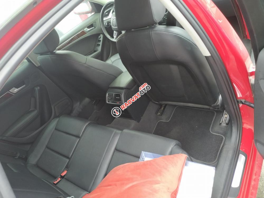 Bán đấu giá xe Audi A4 đăng ký lần đầu 2011, màu đỏ xe nhập-1