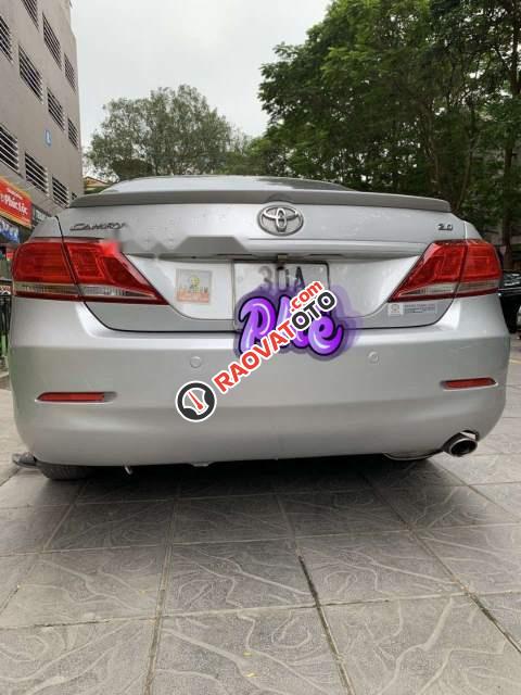 Cần bán lại xe Toyota Camry 2.0 đời 2010, màu bạc, nhập khẩu  -0