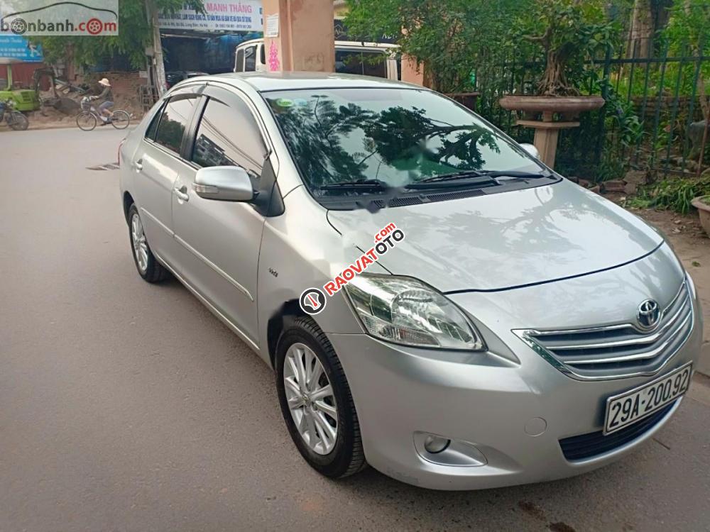 Bán ô tô Toyota Vios 1.5G sản xuất năm 2011, màu bạc-0