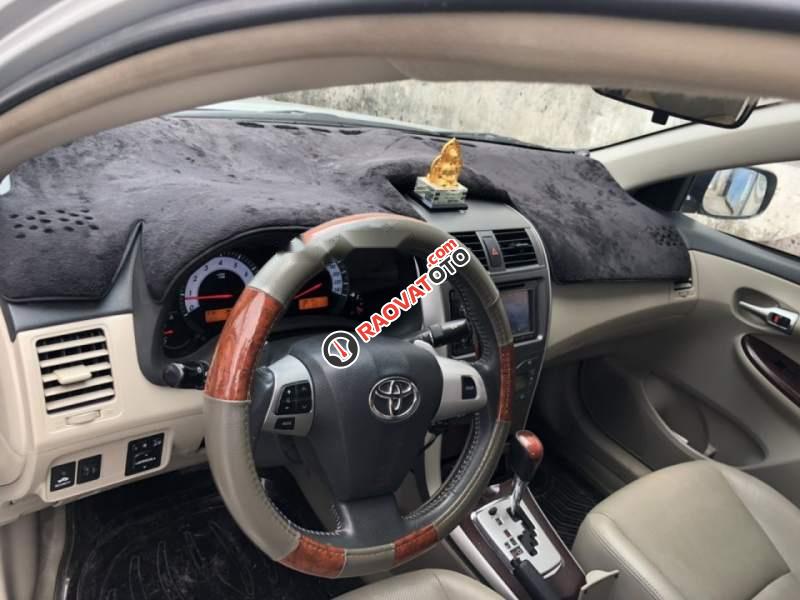 Bán Toyota Corrola Altis 2.0V, 2014 số tự động, chạy 50,000 km-4