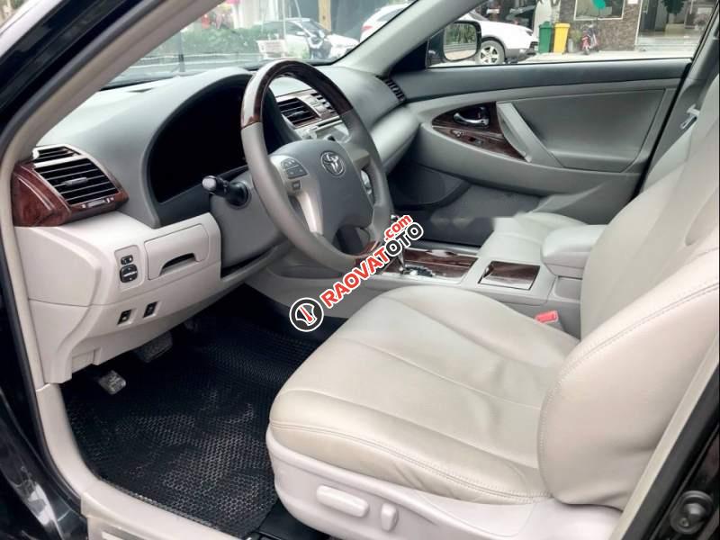 Bán Toyota Camry LE sản xuất 2010, màu đen, nhập khẩu-3