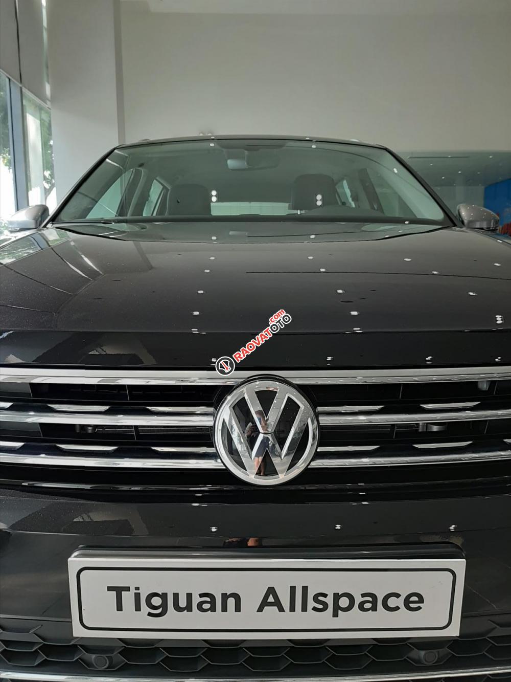 Bán ô tô Volkswagen Tiguan Allspace đời 2019, màu đen, nhập khẩu  -0