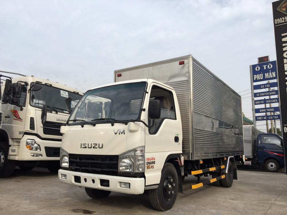 Cần bán xe tải Isuzu Vĩnh Phát 1T9 đời 2019-2