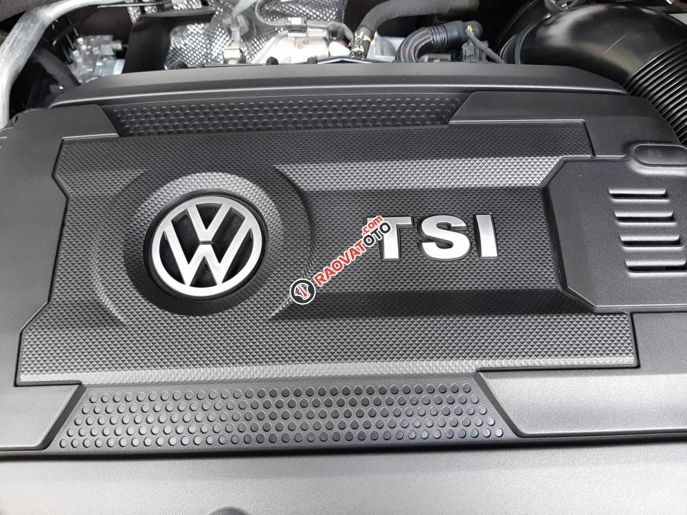 Bán Volkswagen Scirocco R - Giảm ngay 100 triệu trong tháng 5 - 0949123494-1