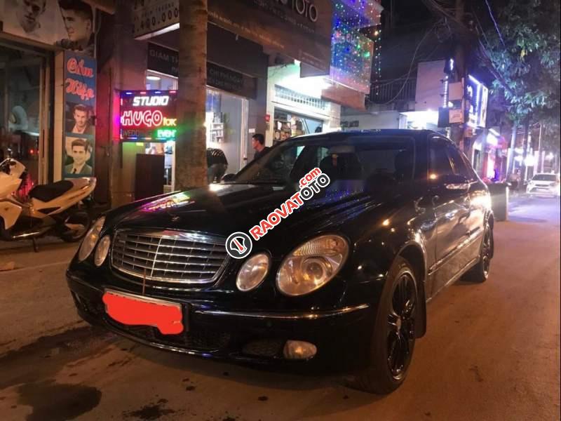 Bán Mercedes E280 năm 2005, màu đen, xe nhập-0