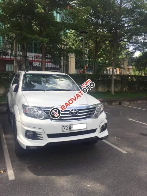 Bán Toyota Fortuner TRD sản xuất năm 2016, màu trắng như mới-3
