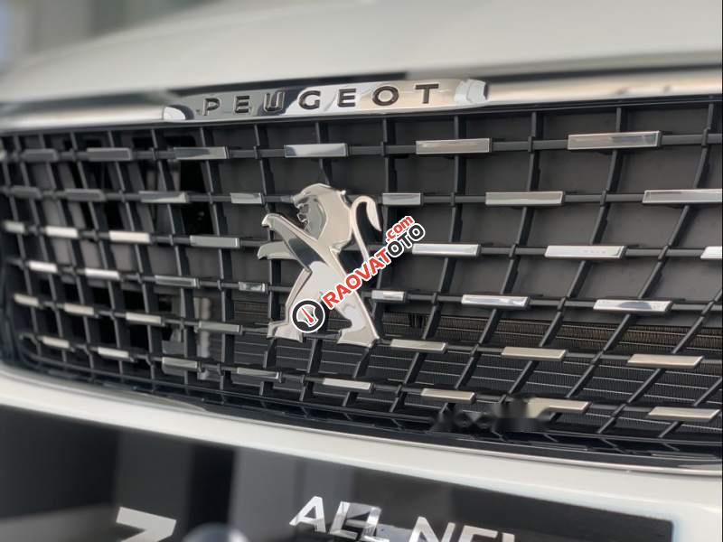 Cần bán Peugeot 3008 năm sản xuất 2019, nhập khẩu-1