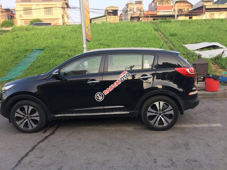 Bán Kia Sportage Limited đời 2010, màu đen, giá tốt-1