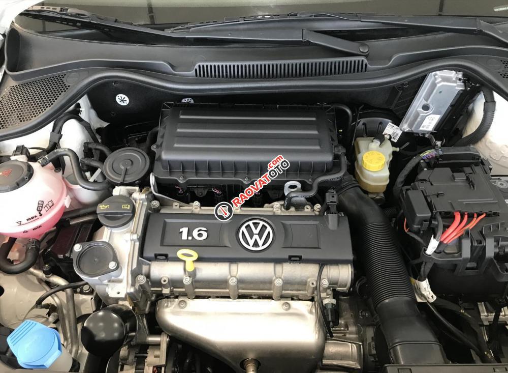 Bán xe đức nhập Volkswagen Polo 2017, lăn bánh 690 triệu, tặng BH, bảo dưỡng, kính 3M, nano-4