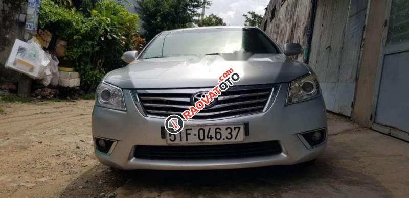 Cần bán gấp Toyota Camry AT sản xuất năm 2009, màu bạc, giá 620tr-1