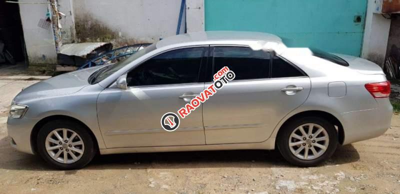 Cần bán gấp Toyota Camry AT sản xuất năm 2009, màu bạc, giá 620tr-3