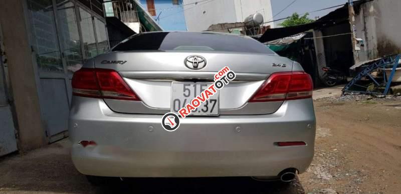 Cần bán gấp Toyota Camry AT sản xuất năm 2009, màu bạc, giá 620tr-0
