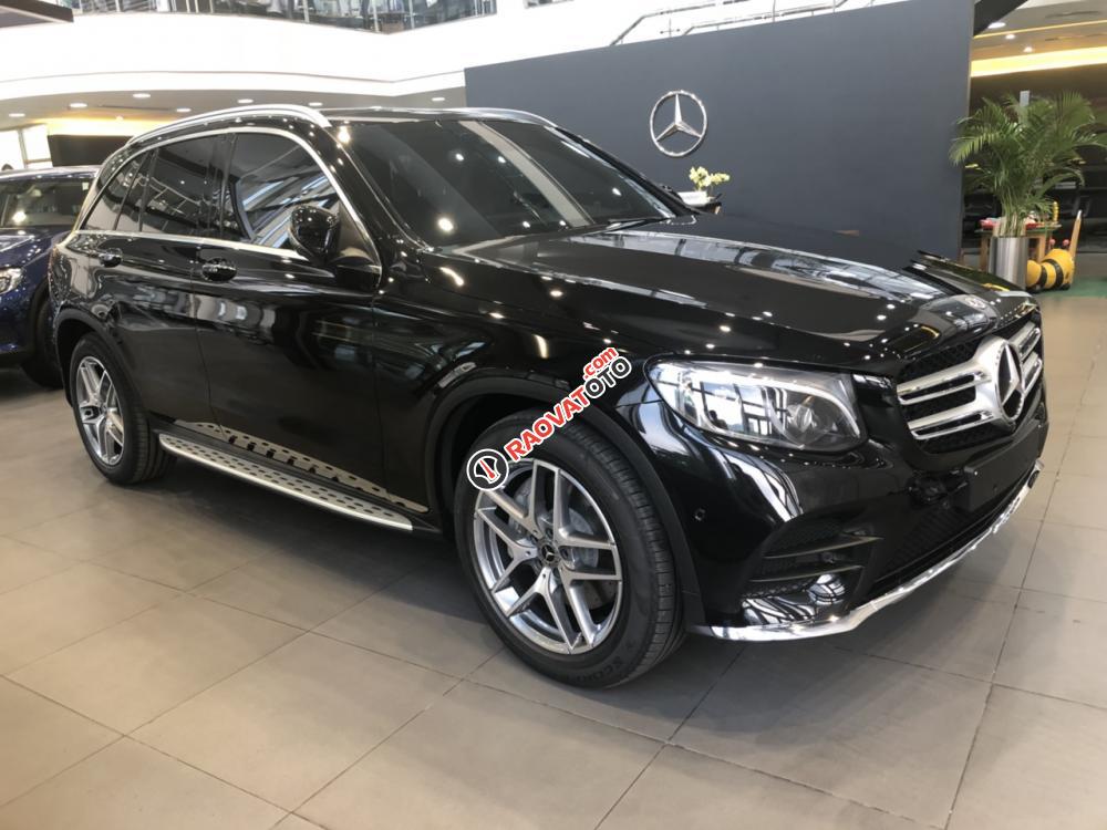 Giá xe Mercedes GLC300 4Matic AMG 2019 khuyến mãi, thông số, giá lăn bánh 11/2019 tặng 50% lệ phí trước bạ-17