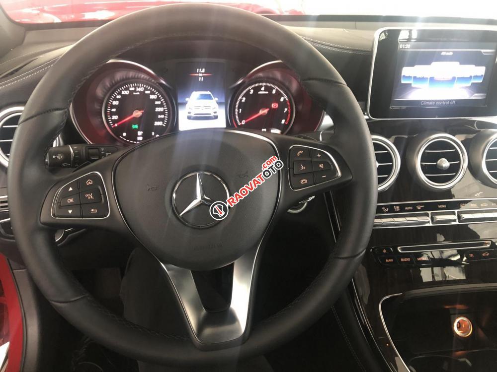 Giá xe Mercedes GLC200 2019 khuyến mãi, thông số, giá lăn bánh (11/2019) giảm giá tiền mặt, ưu đãi bảo hiểm và phụ kiện-4