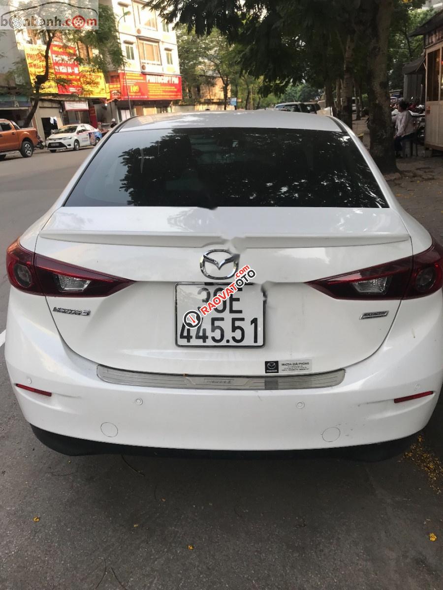 Bán Mazda 3 sản xuất năm 2017, màu trắng chính chủ, giá chỉ 610 triệu-0
