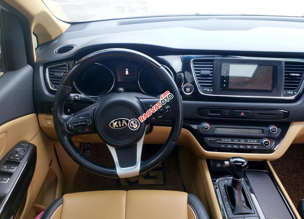 Cần bán Kia Sedona 3.3 GATH đời 2016, màu trắng số tự động-6